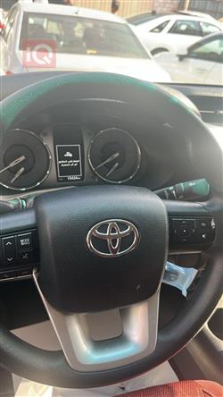 تۆیۆتا هایلۆکس